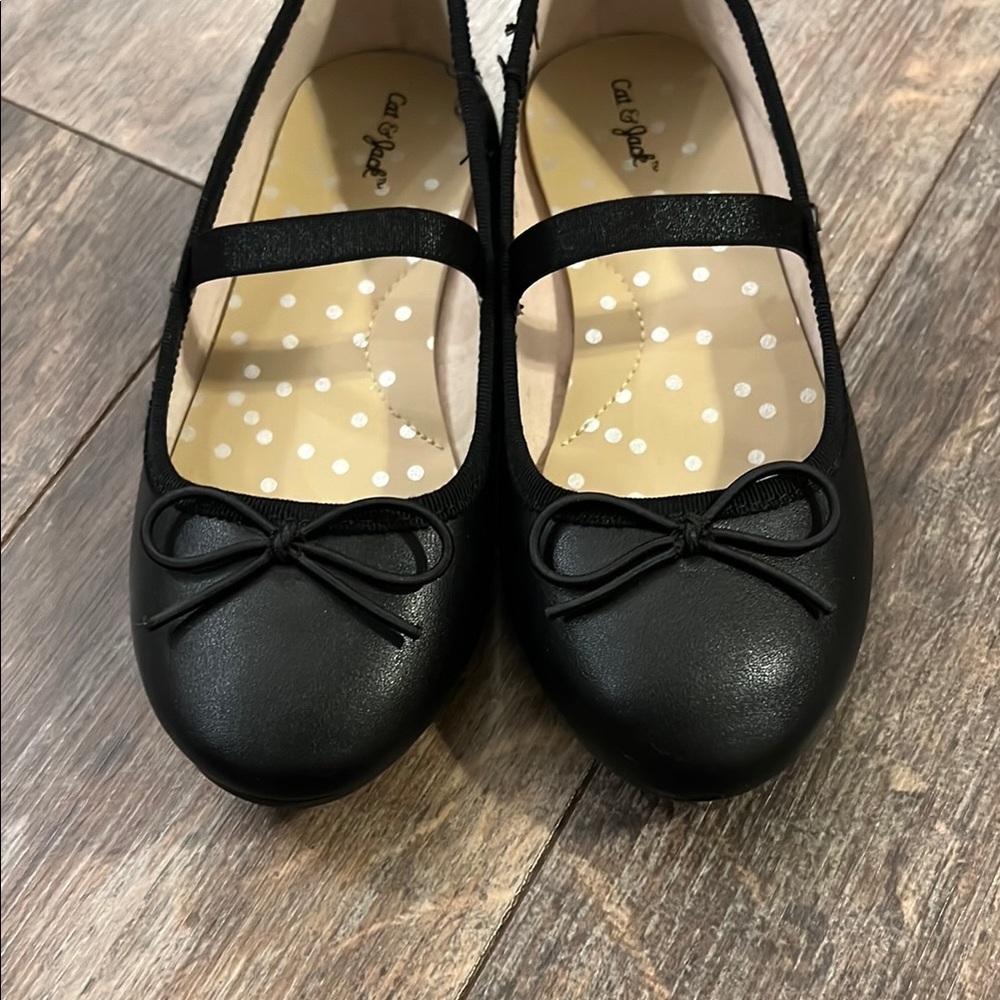 Cat & Jack Black Kids Shoes - Picture 3 of 11